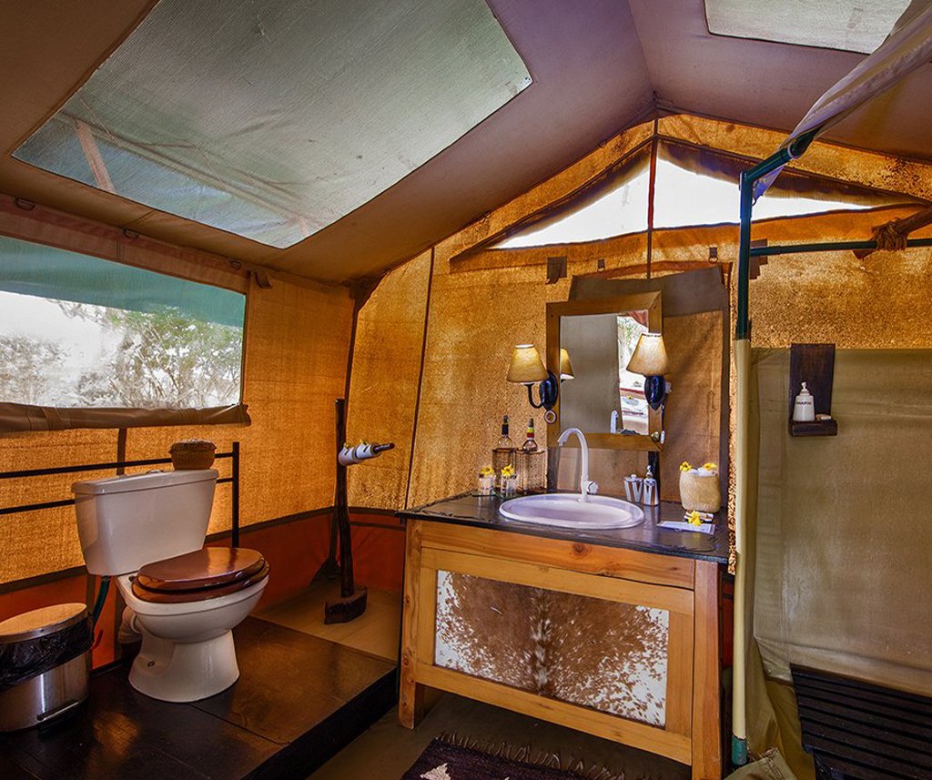 Porini Mara Camp